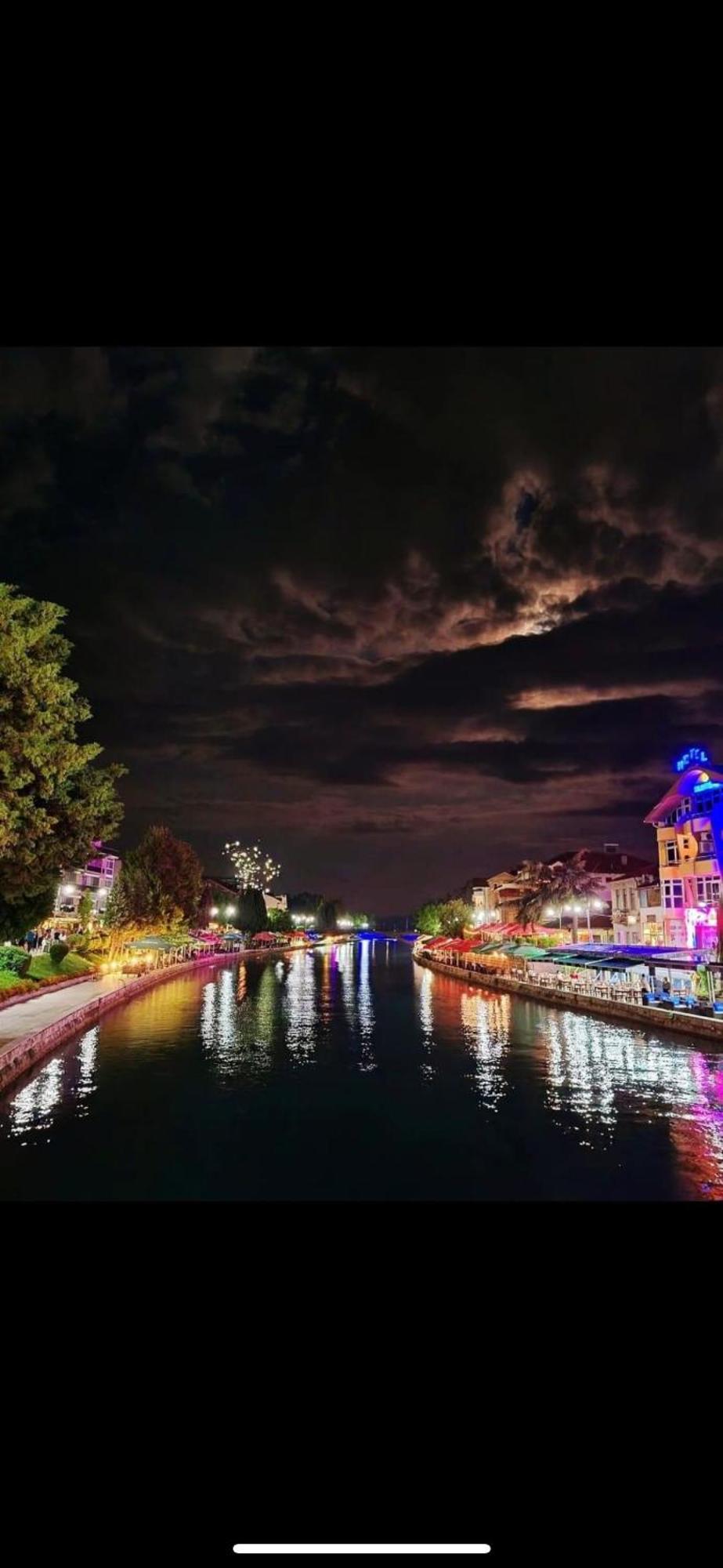 Vila Bolonja Struga Bagian luar foto